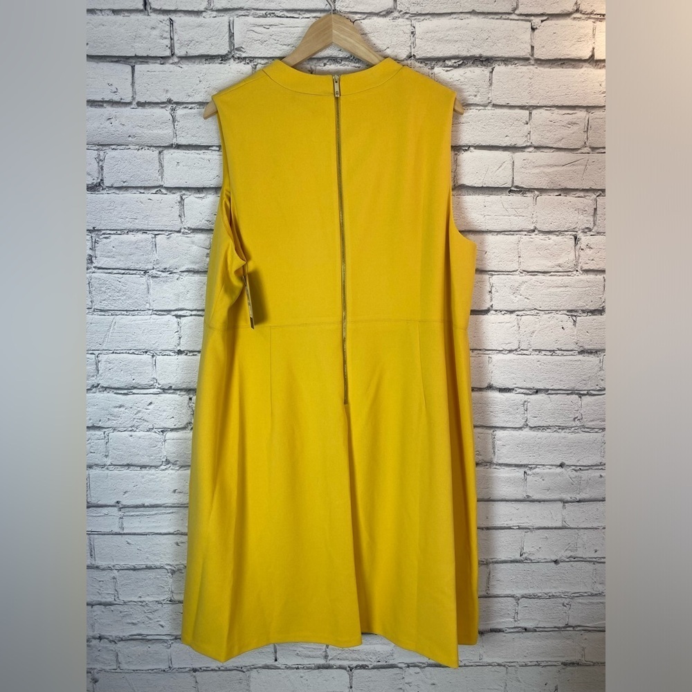 Tommy Hilfiger Yellow Mock Neck Sleeveless Dress Gold Buttons Modern 20W NWT - Picture 9 of 15